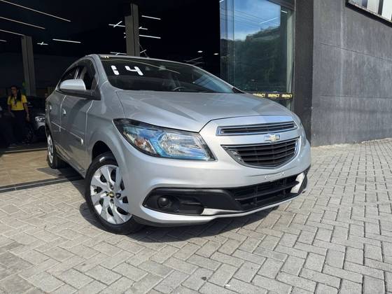 CHEVROLET PRISMA 1.4 MPFI LT 8V FLEX 4P AUTOMÁTICO CHEVROLET PRISMA 1.4 MPFI LT 8V FLEX 4P AUTOMÁTICO